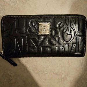 Dooney & Bourke Logo Leather Wallet Black